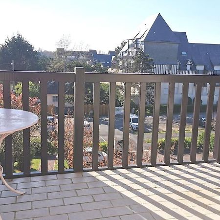 Cabourg Cosy, Appartement Refait A Neuf, 5 Min A Pied De La Mer Экстерьер фото